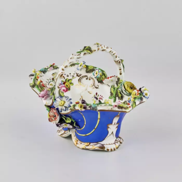 Porcelain basket with floral decor in Rococo style Europe, second half of the 19th century