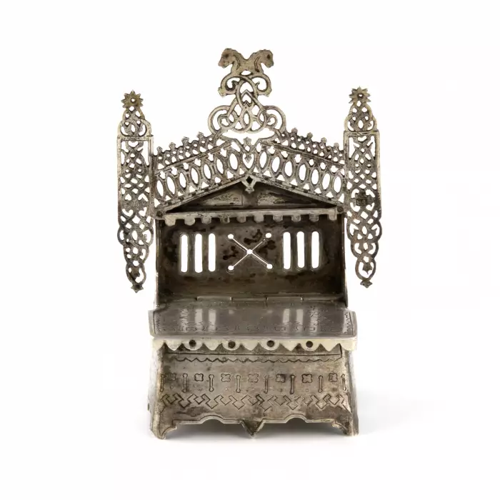 Silver salt shaker throne in the Russian style. Mukhin A.A. Moscow 1875. 