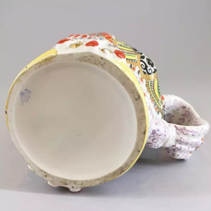 Tasse Lait. LFZ. Daprès le modèle de N. Danko. 