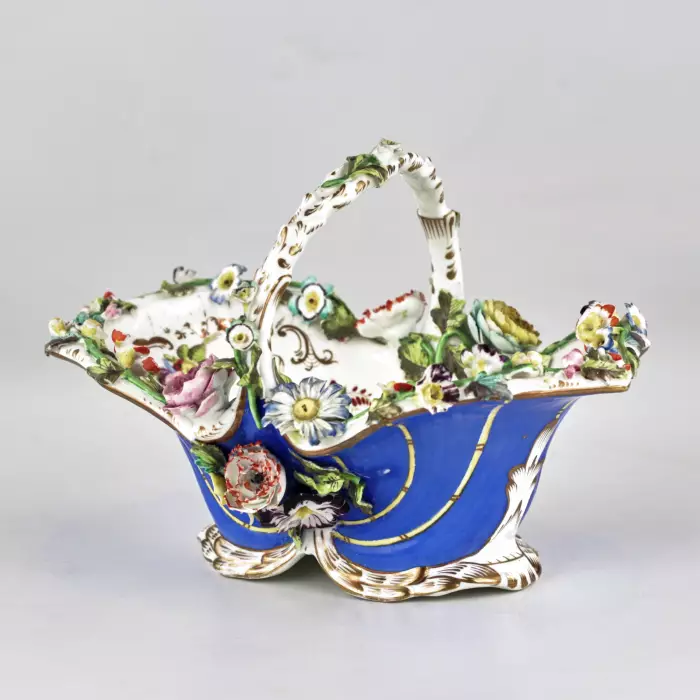 Porcelain basket with floral decor in Rococo style Europe, second half of the 19th century