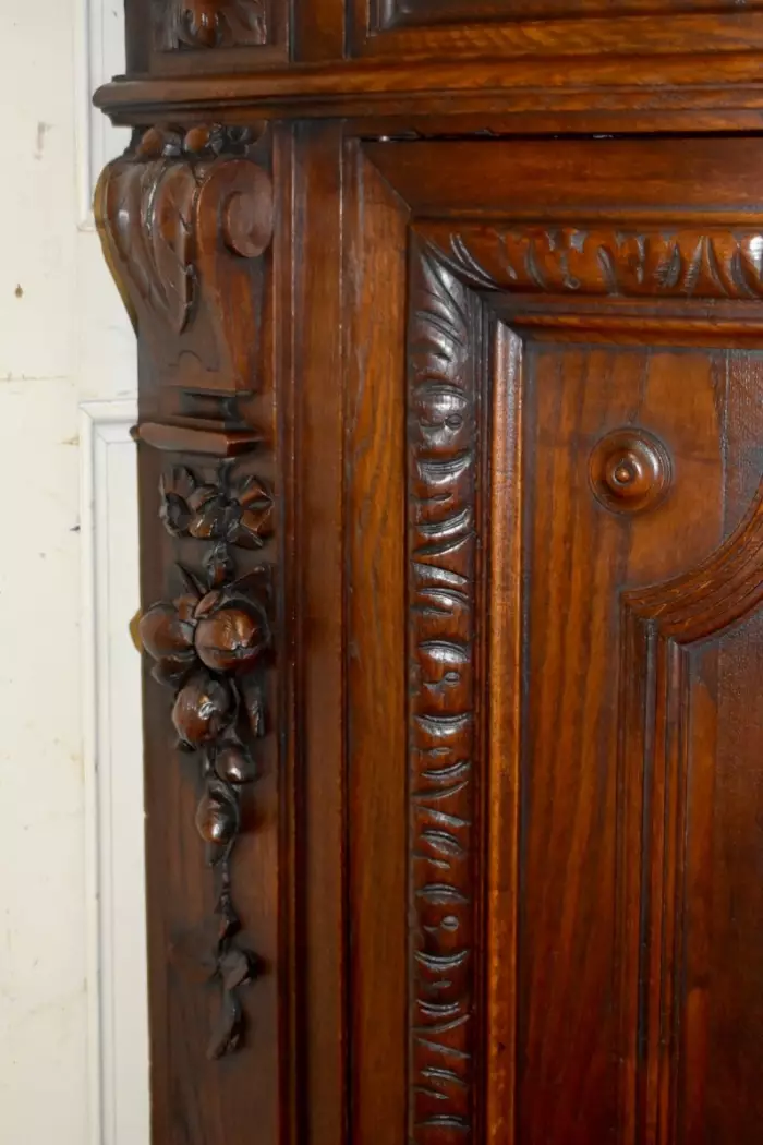 Commode dangle