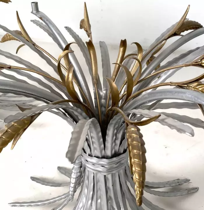 Пара журнальных столиков Coco Chanel Wheat Sheaf Table. 1960-х годов.
