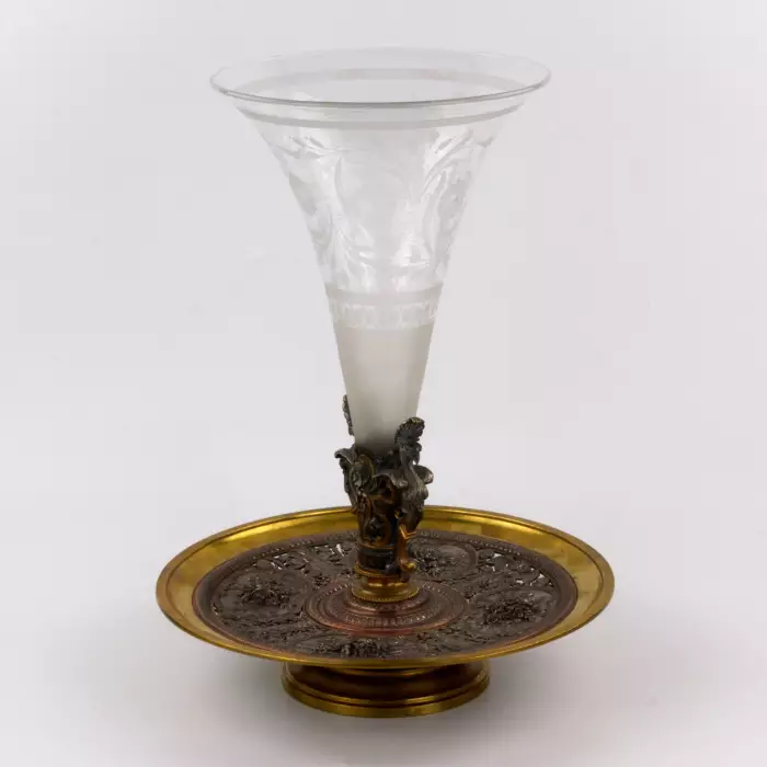 Dining room decorative vase-dish in the style of Napoleon III. 