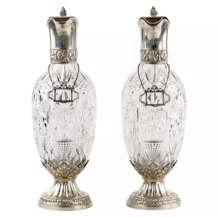 Paire de cruches Faberge de luxe. Cristal en argent. 