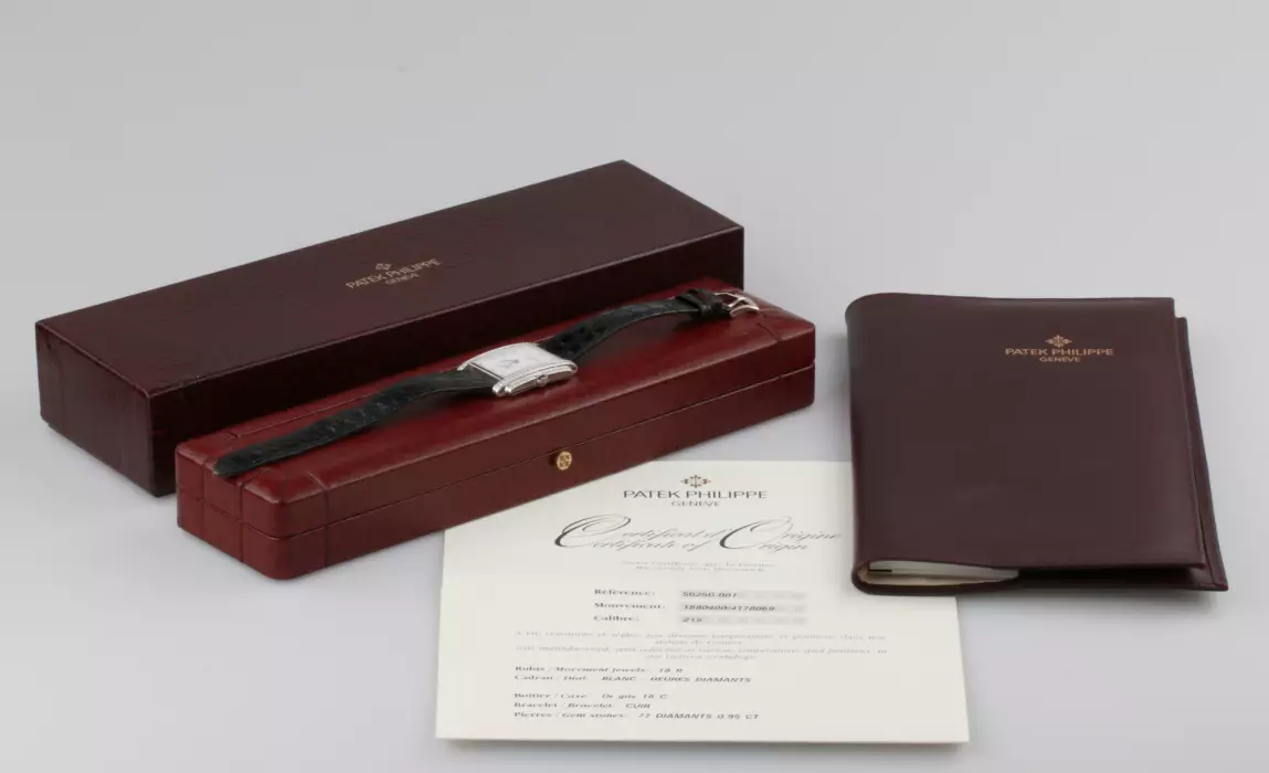 PATEK PHILIPPE 5025G -001 GONDOLO 18K