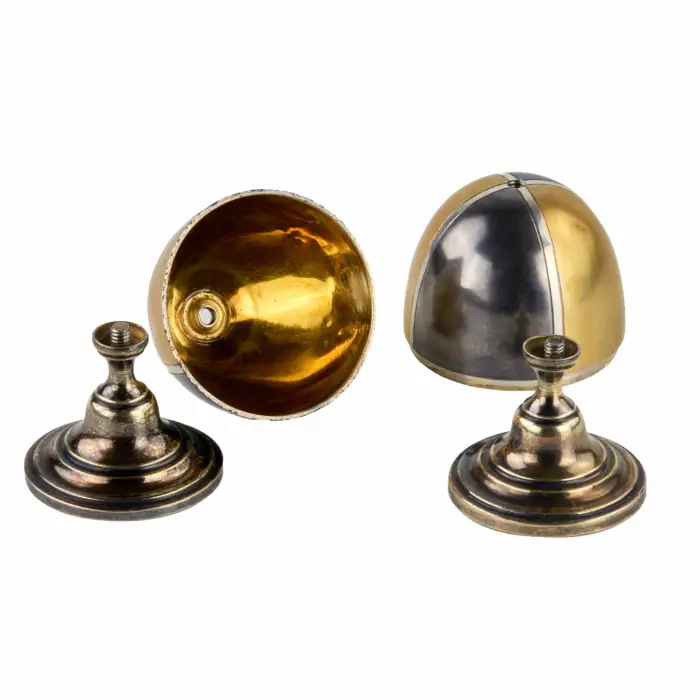 SILVER EASTER EGG. ERIK KOLLIN. FABERGÉ FIRM RUSSIA, SAINT PETERSBURG, LATE 19TH CENTURY