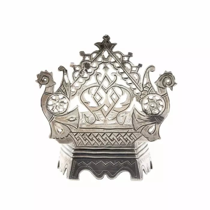 Russian silver salt shaker throne. 