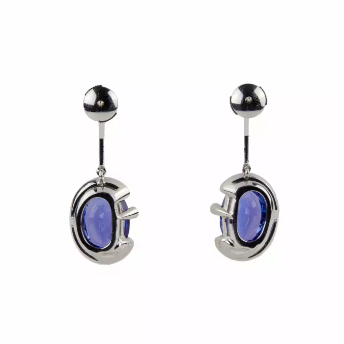 Boucles d`oreilles en or avec diamants et tanzanites. 
