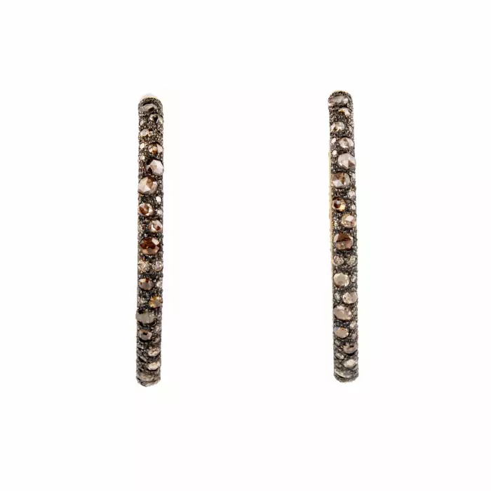 Boucles doreilles en or avec diamants.Boucles doreilles Gioielli Pomellato Tango.