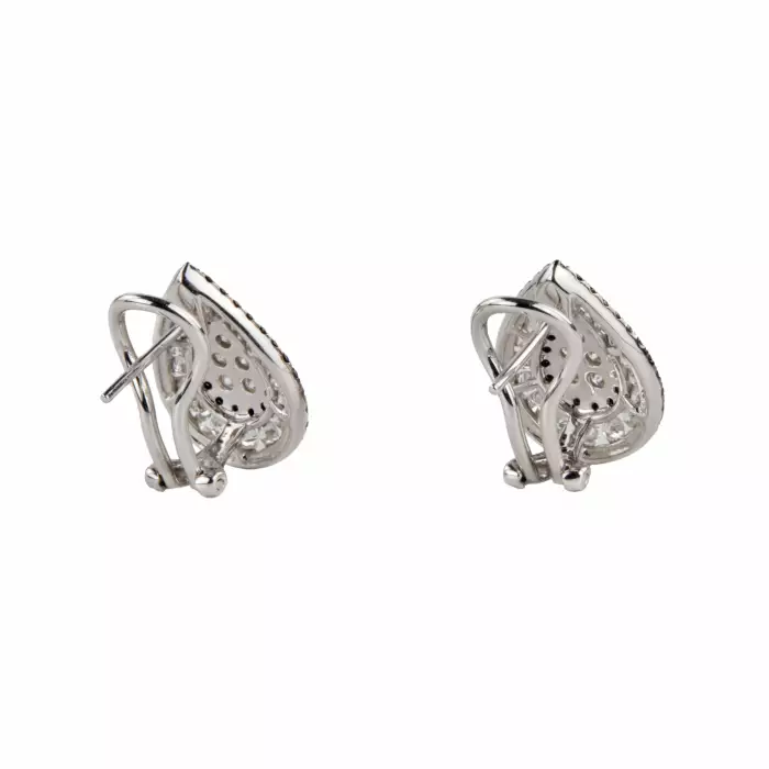 Boucles d`oreilles Giorgio Visconti en or avec diamants. 