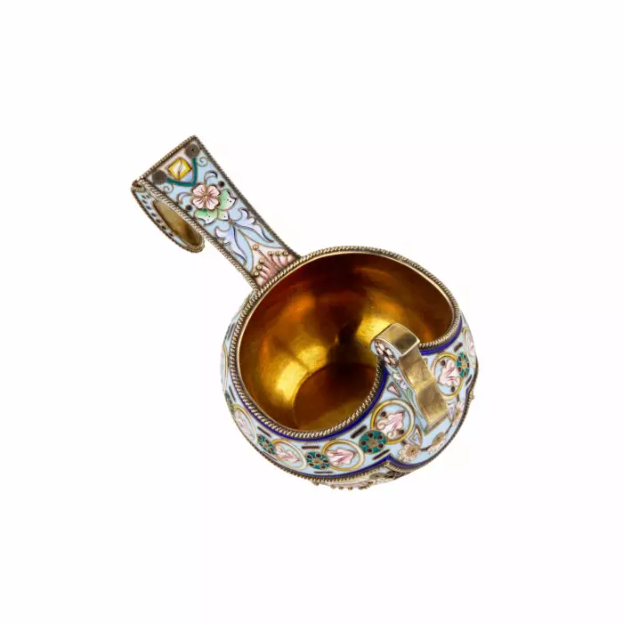 Kovsh en argent avec emaux. Russie Moscou. 