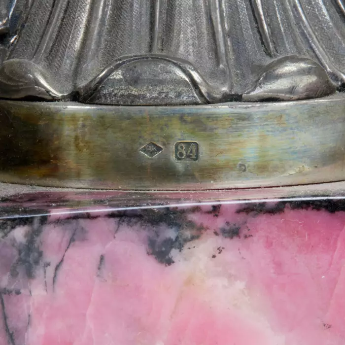 LARGE SILVER AND RHODONITE TABLE LAMP. WORKSHOP OF NEDMIROV-KOLODKIN. MOSCOW, CIRCA 1890