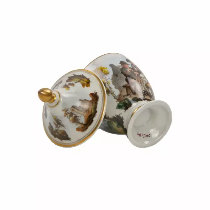 Service tête-à-tête en porcelaine française, XIXe siècle. 