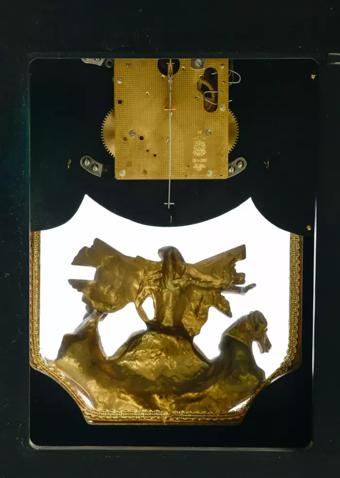 Великолепный часовой гарнитур в стиле Boulle.