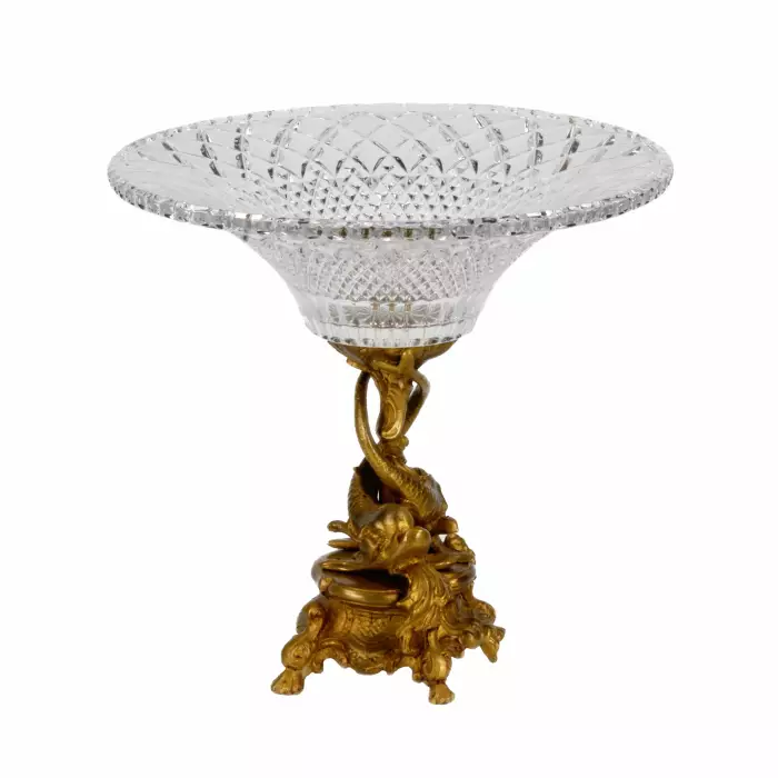 Grande coupe à fruits en cristal et bronze dans le goût de Napoleon III. XIXe siècle 