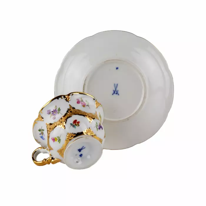 Tasse avec soucoupe Meissen. 