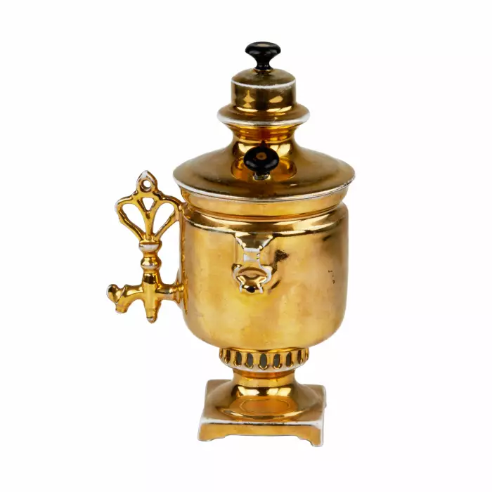 Tasse avec couvercle : Samovar. Usine de M.S. Kuznetsov. 