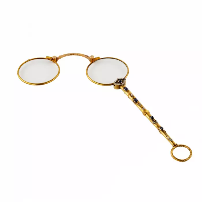 Superbe lorgnette en or valeur de dosage 56 avec pierres precieuses. 