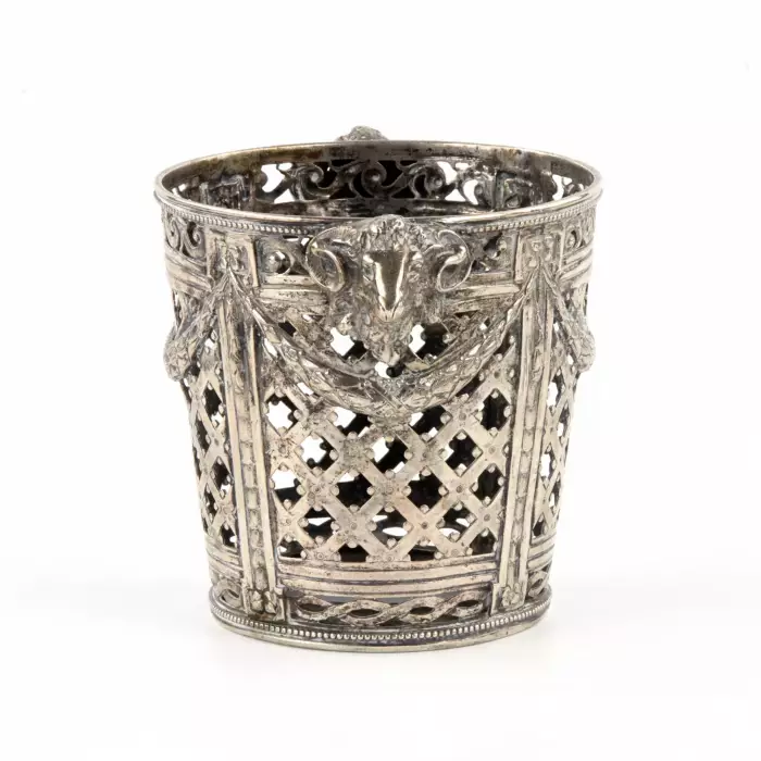 Серебряное кашпо для цветов. Schwarz & Steiner. Вена, 1902-1918 гг.  