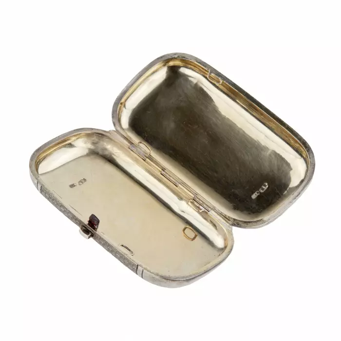Russe, etui à cigarettes en argent du 19ème siècle. 