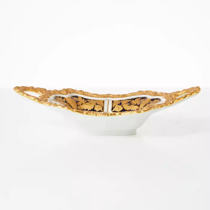 Magnifique plat en porcelaine de Meissen. 