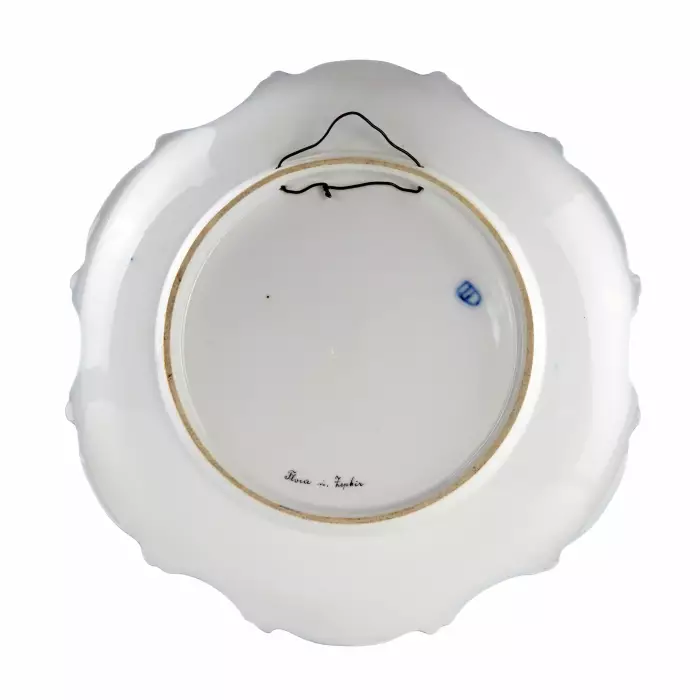 Decorative Dish. Vein. 