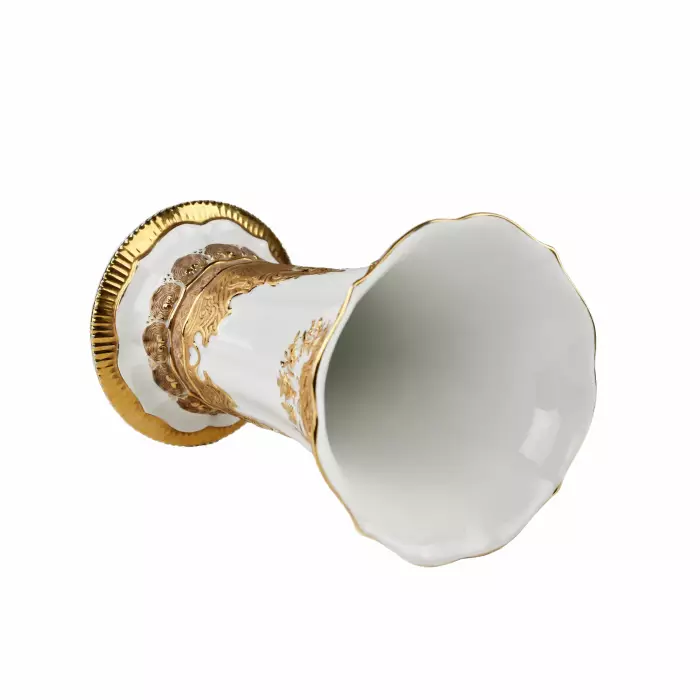 Meissen porcelain vase with golden decor. 