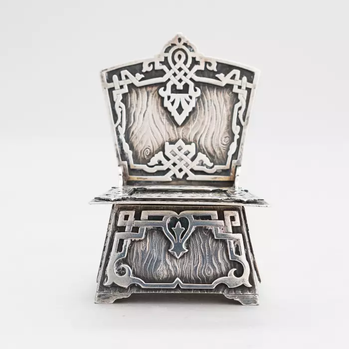 Salière pan-slave en argent Trône, Nichols & Plinke, Saint-Petersbourg, 1870