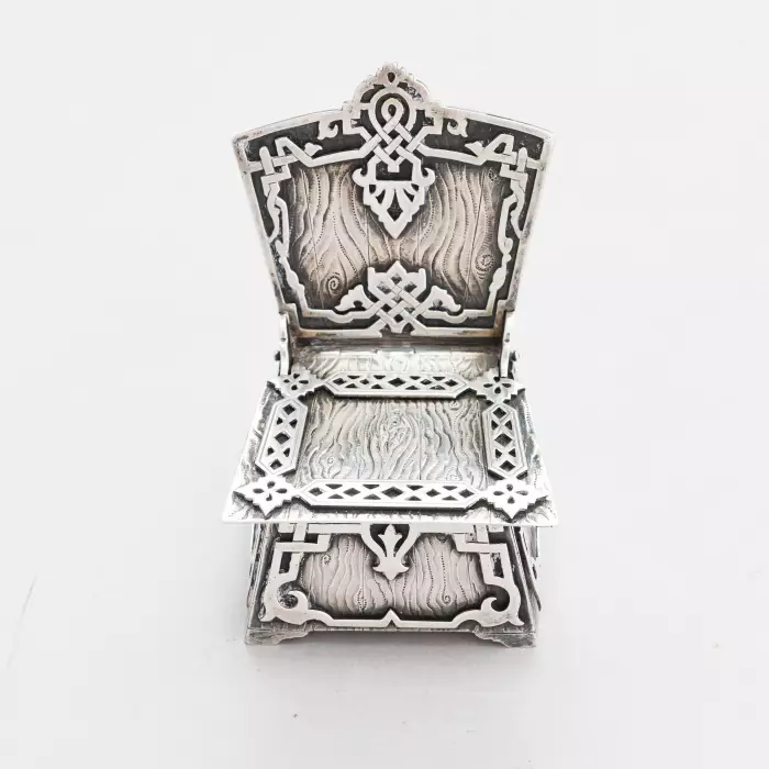 Salière pan-slave en argent Trône, Nichols & Plinke, Saint-Petersbourg, 1870