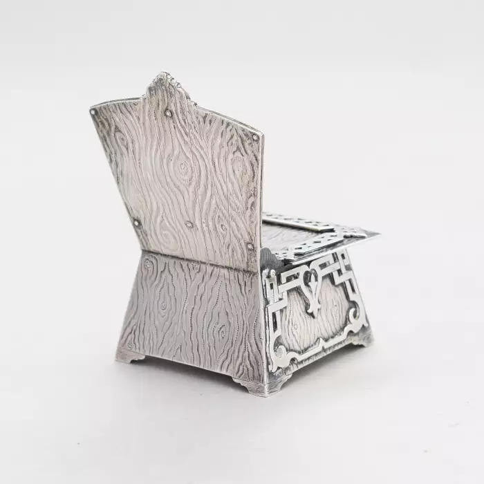 Salière pan-slave en argent Trône, Nichols & Plinke, Saint-Petersbourg, 1870