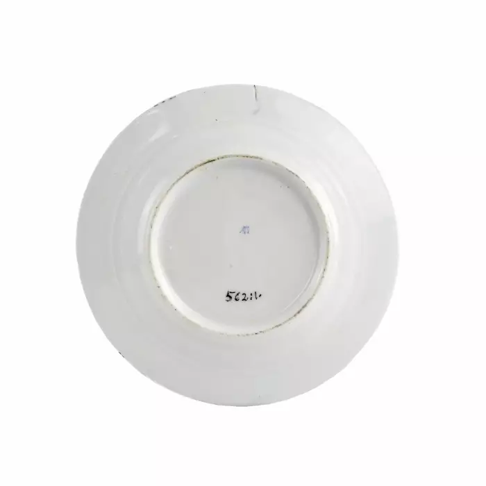 Cinq plats et assiettes de l`usine de Popov. 19ème siècle. 