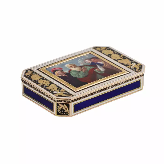 TABATIÈRE EN OR ET ÉMAIL. HANAU, 1810–1815  ALLEMAGNE, DÉBUT DU XIXe SIÈCLE