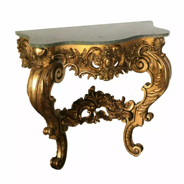 Console en bois dore du 19ème siècle. 