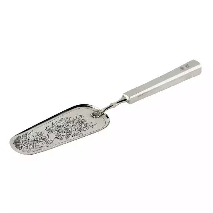 Spatule en argent 