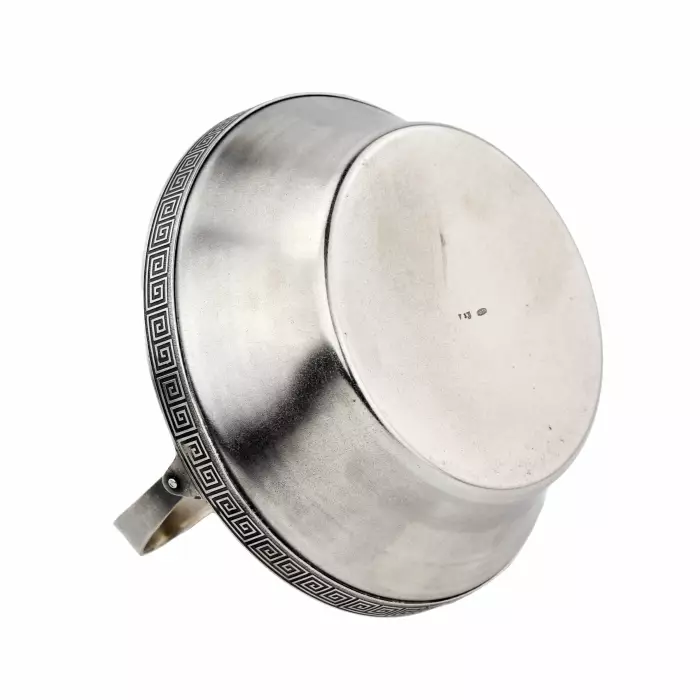 Sucrier en argent avec poignee, 3e usine de bijoux de Tallinn. 1970-80 