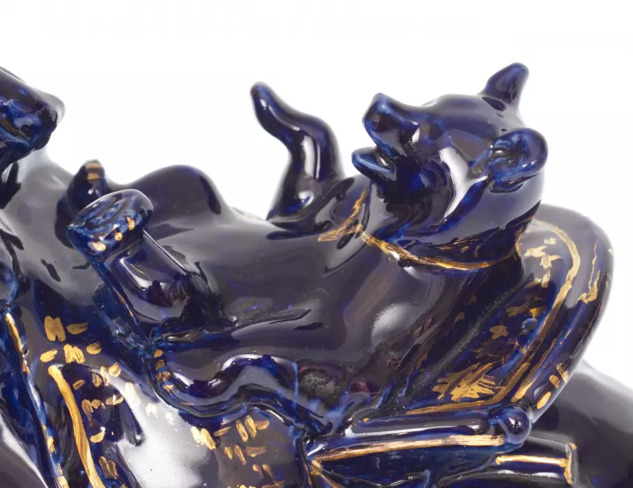 Porcelain figurine Bear in the troika
