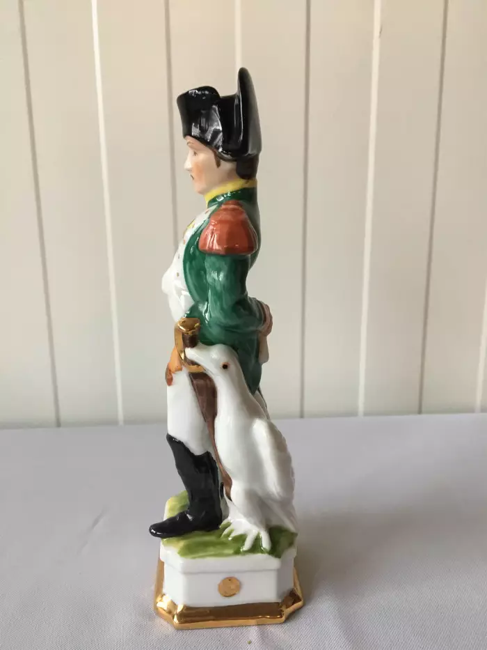 Porcelain figure 