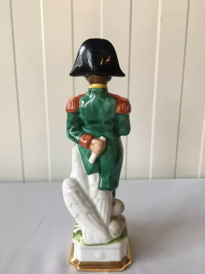 Porcelain figure 
