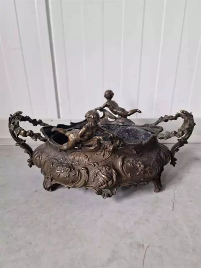 Jardiniere