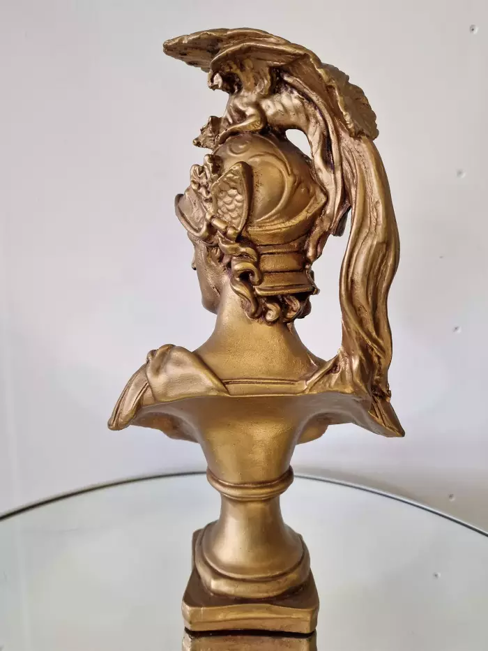 Bust 
