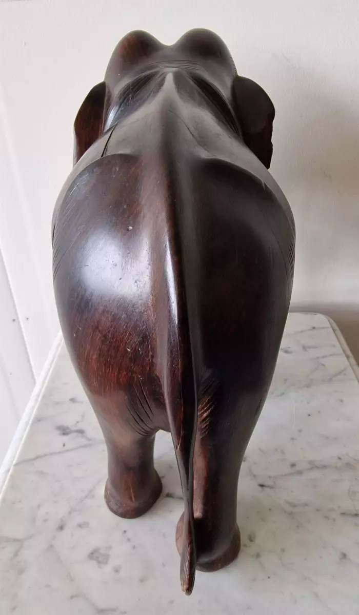 Elephant sculpture