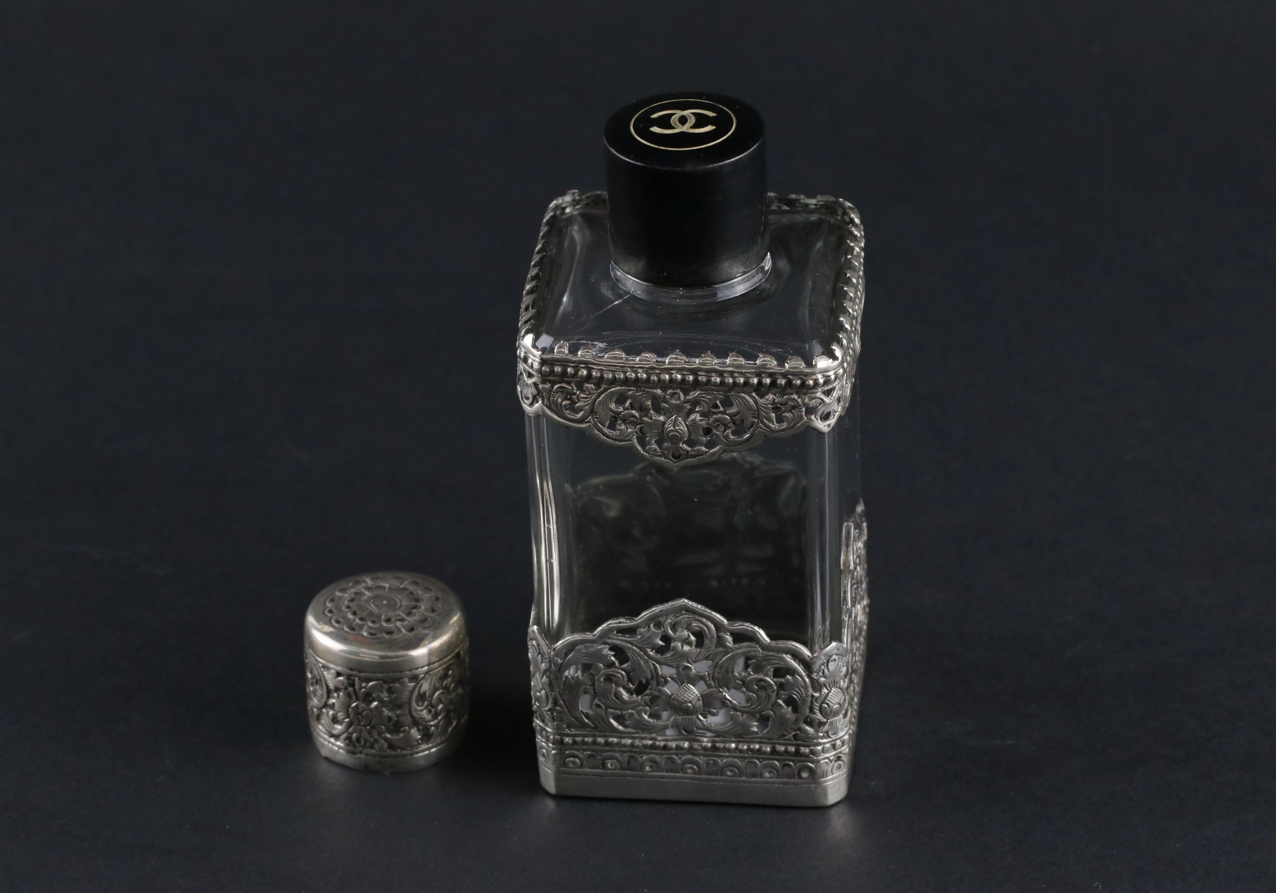 Flacon en verre pour parfum 