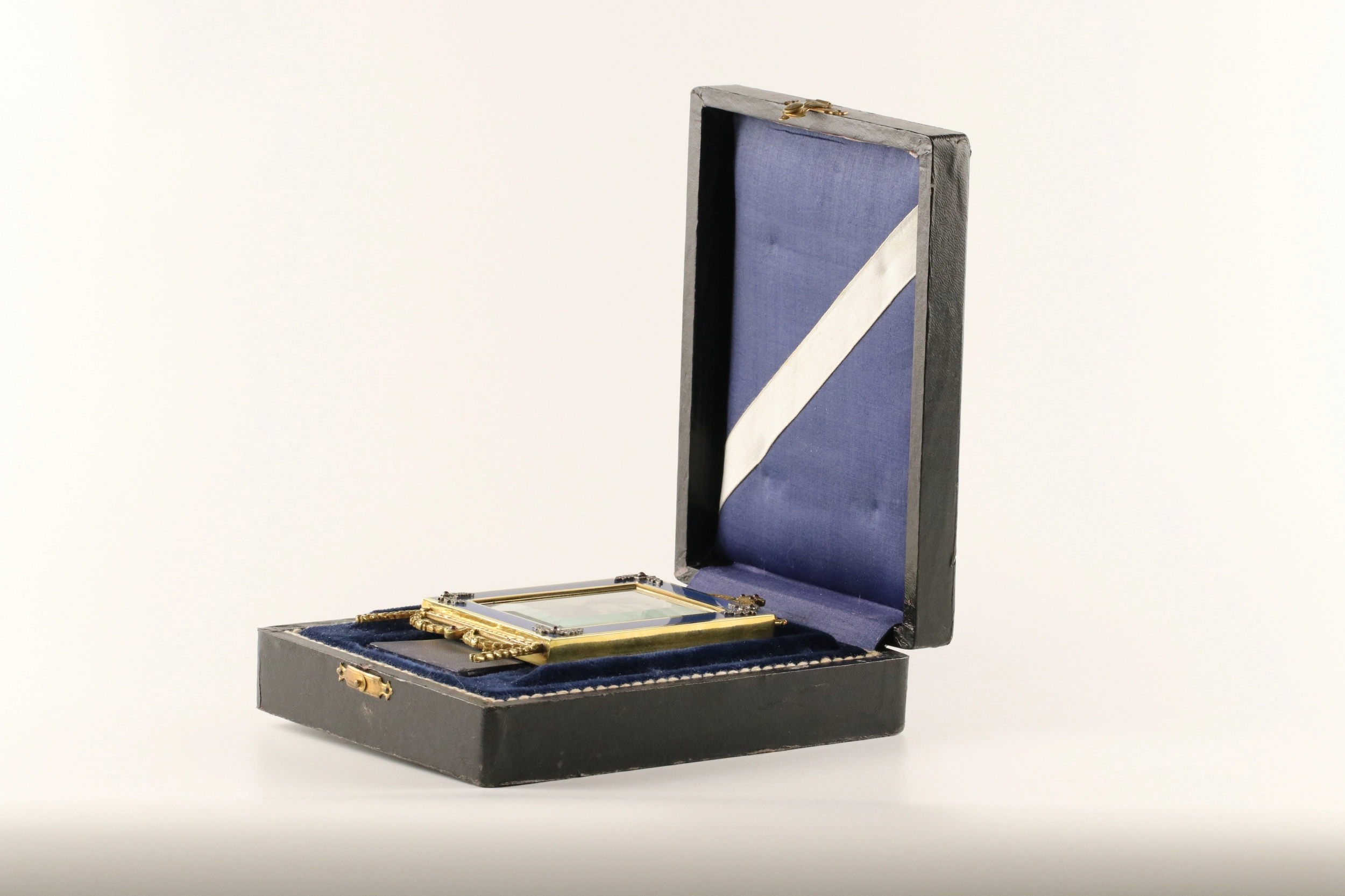 Photo frame  in the style of Karl Faberge