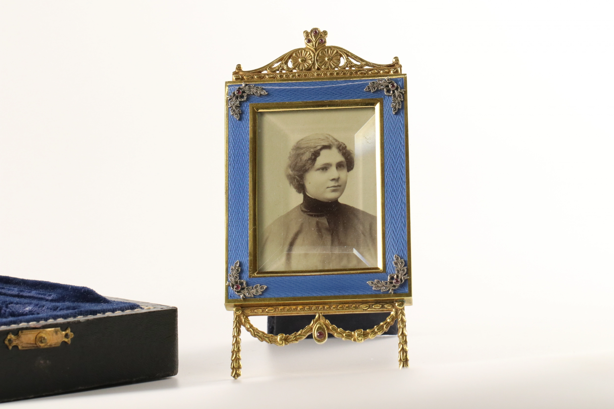 Photo frame  in the style of Karl Faberge