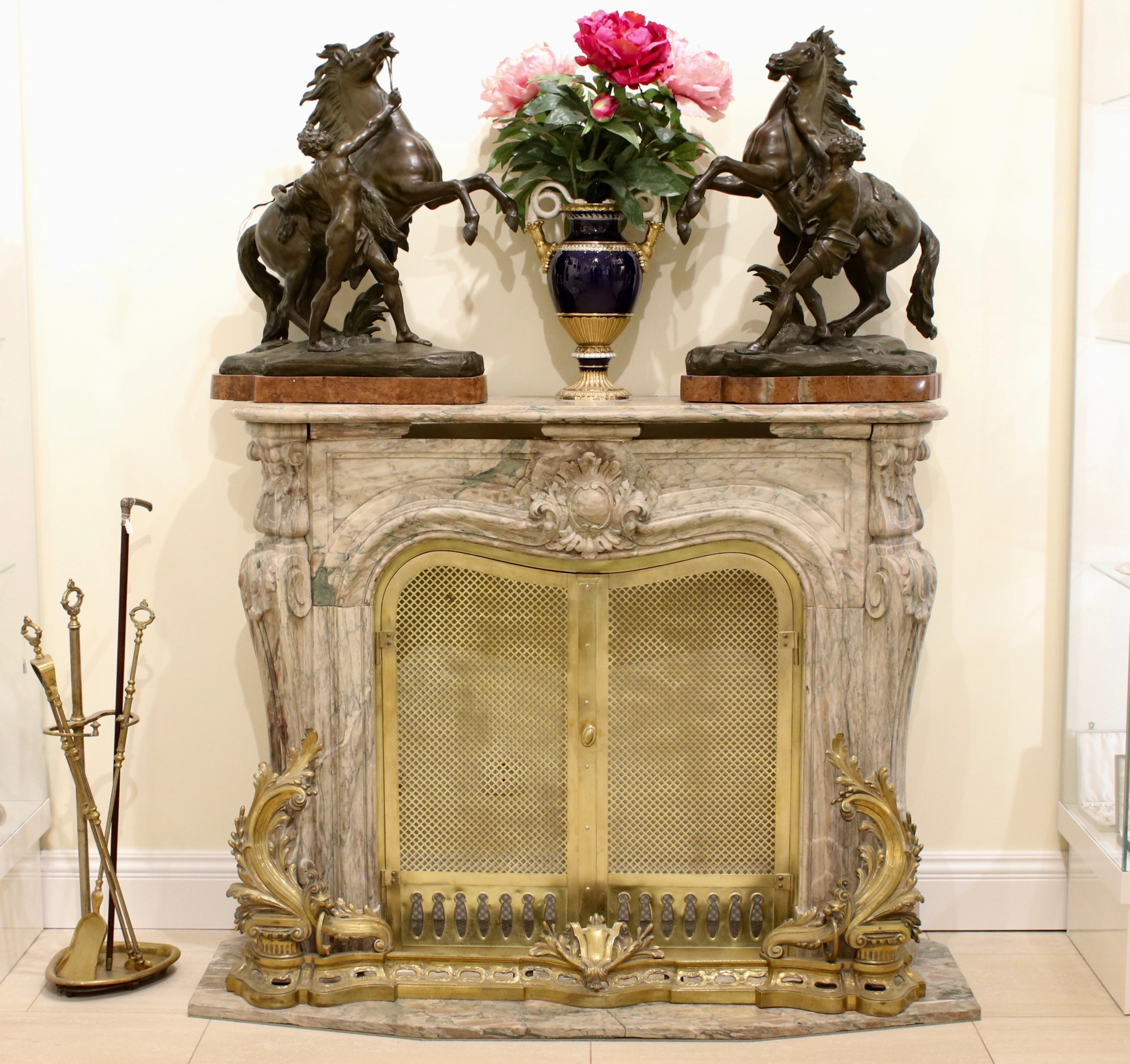 Fireplace portal. 
