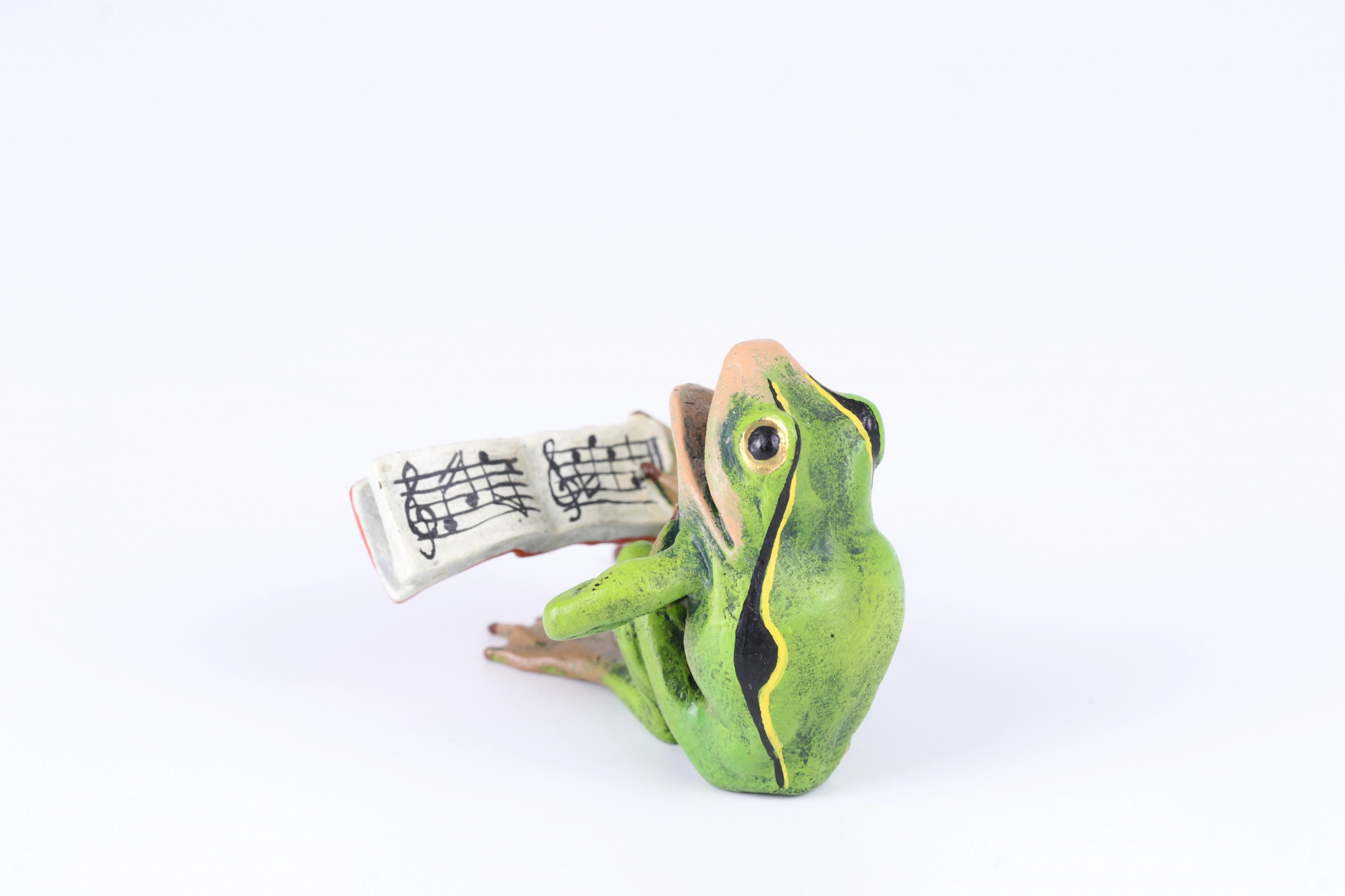 Singing frog. Vienna bronze