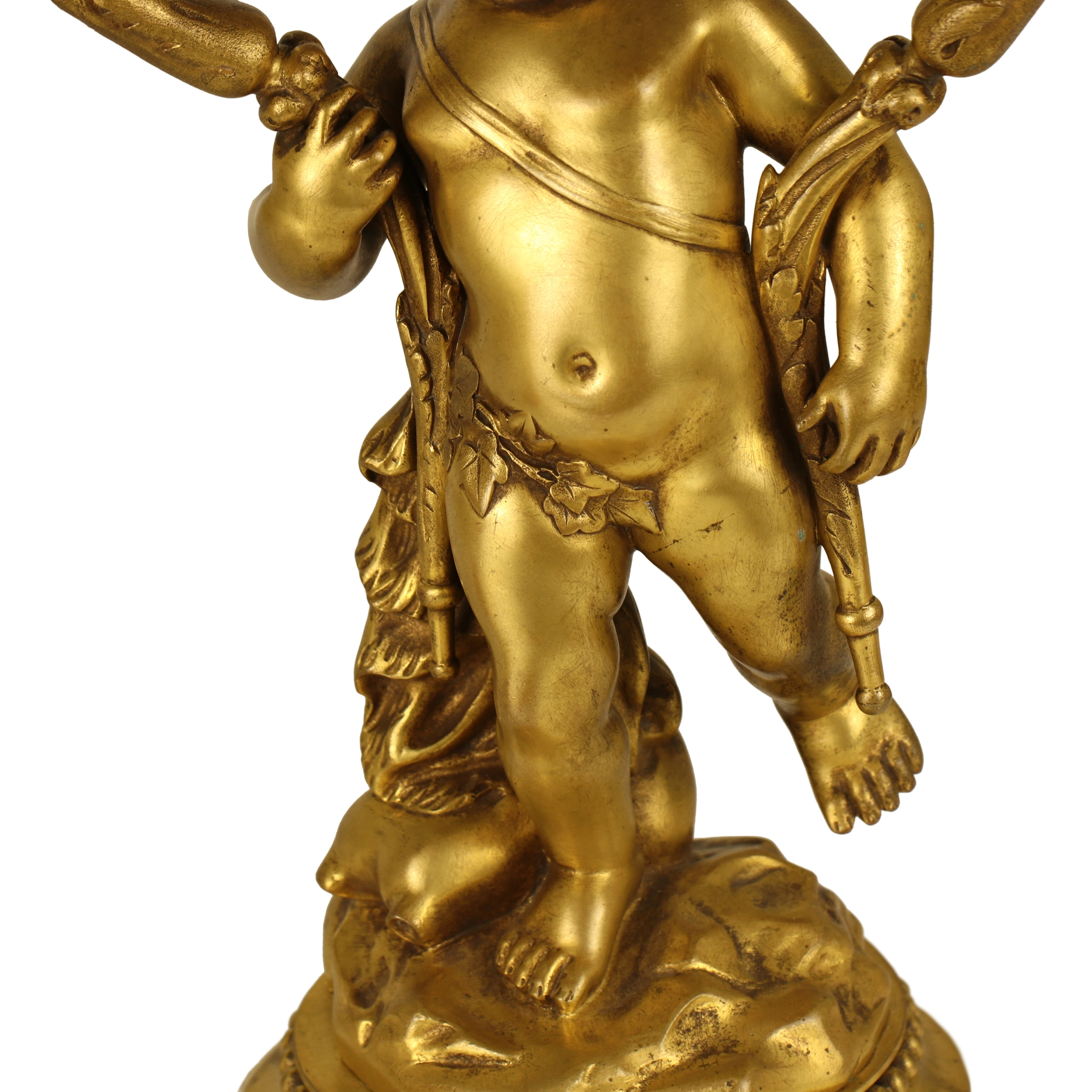 PAIRE DE CANDELABRES AUX FIGURES D’AMOURS FRANCE, SECONDE MOITIÉ DU XIXᵉ SIÈCLE