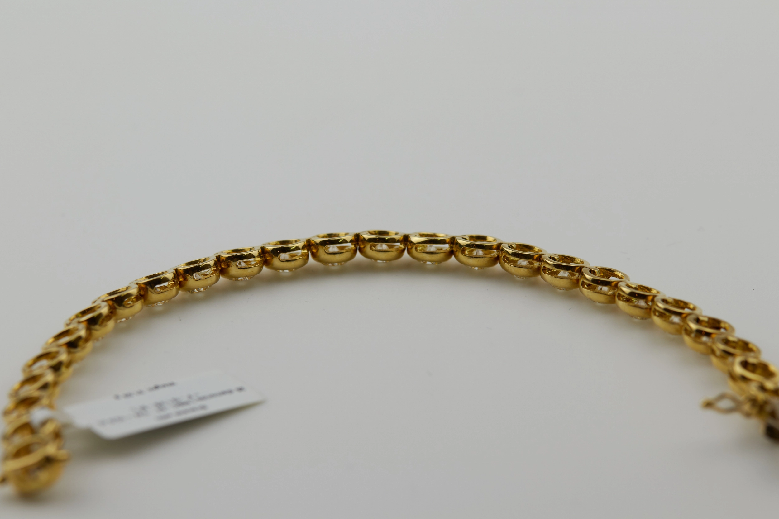Bracelet en or avec diamants 