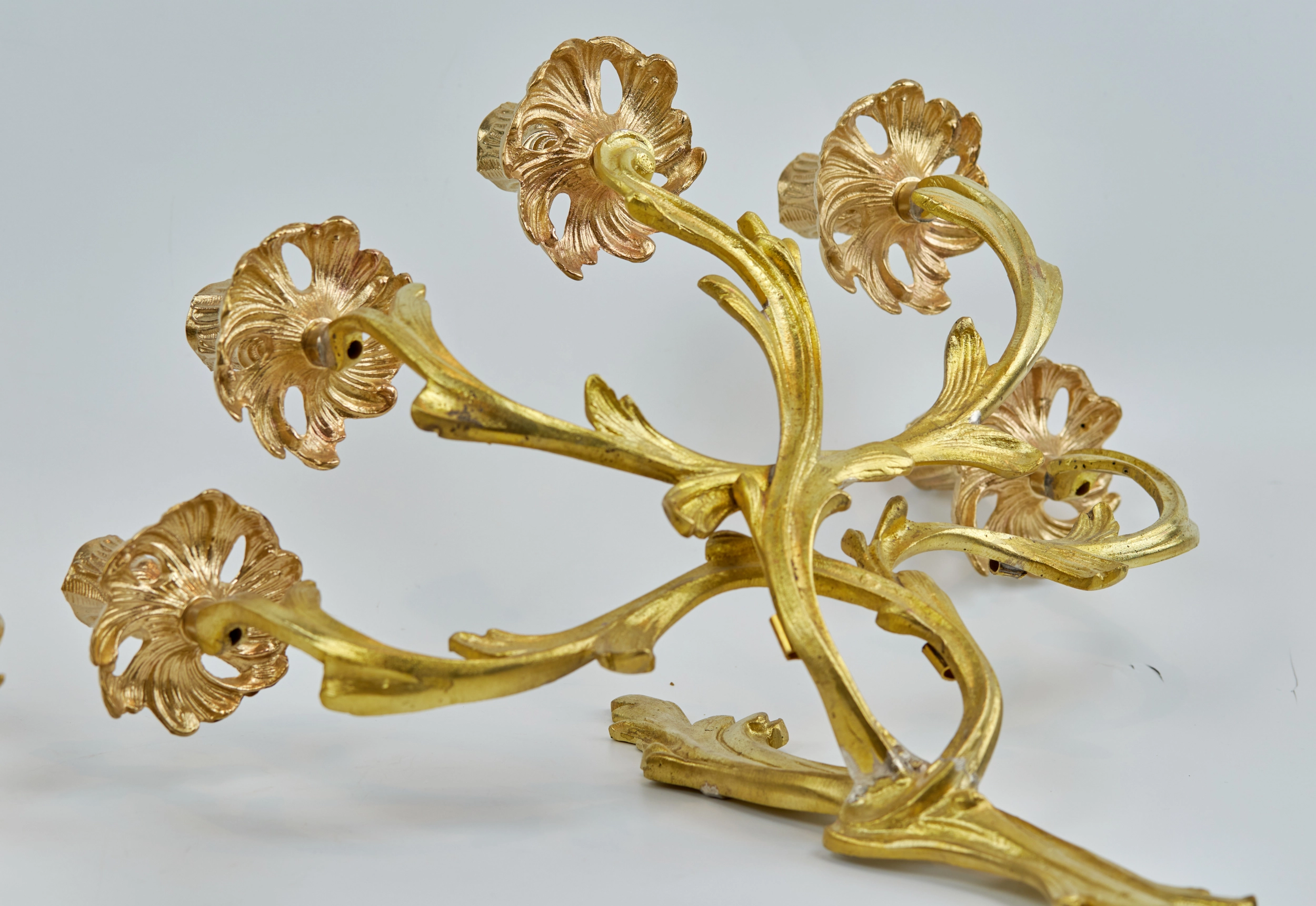 Pair of bronze sconces. The turn of the 19th and 20th centuries. 