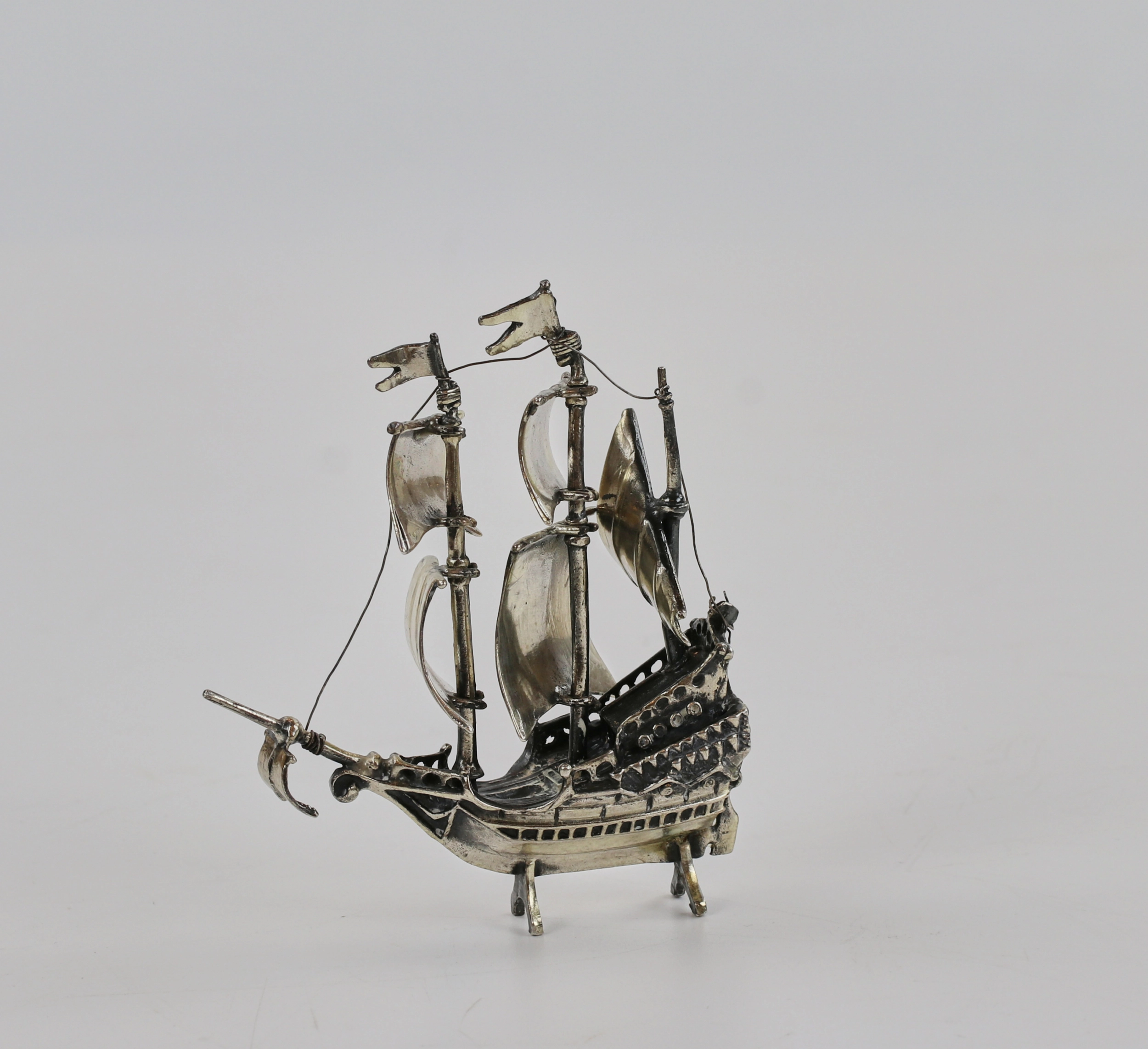 Miniature decorative en argent 